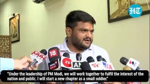 Hardik Patel joins BJP before Gujarat polls; Wants to work under PM as ‘small soldier’